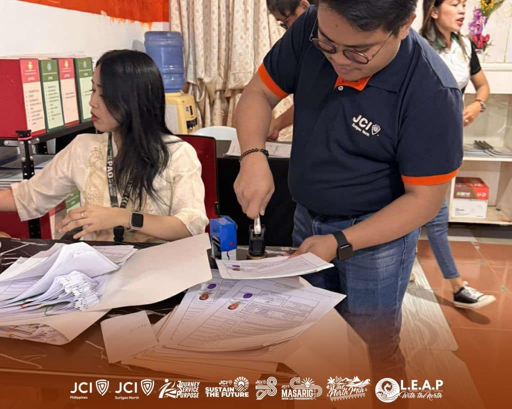 Partnering to Serve: Free Notary Public Services for Teachers photo 5